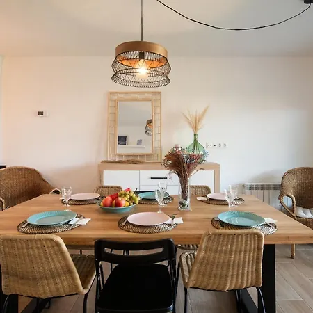 Casa Con Jardin A 2 Km Playa - Saelia Villa